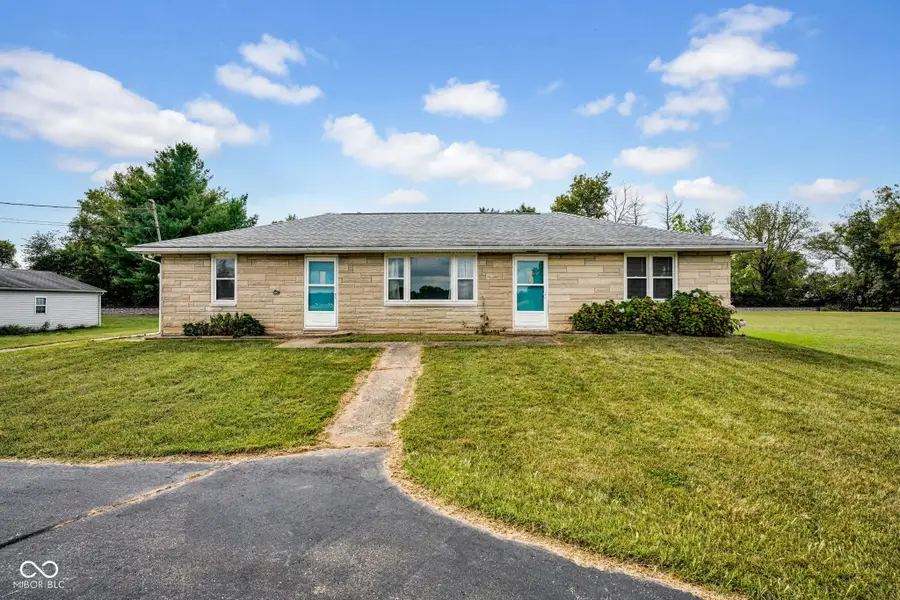 6954 S Jonesville Road, Columbus, IN 47201 - #2