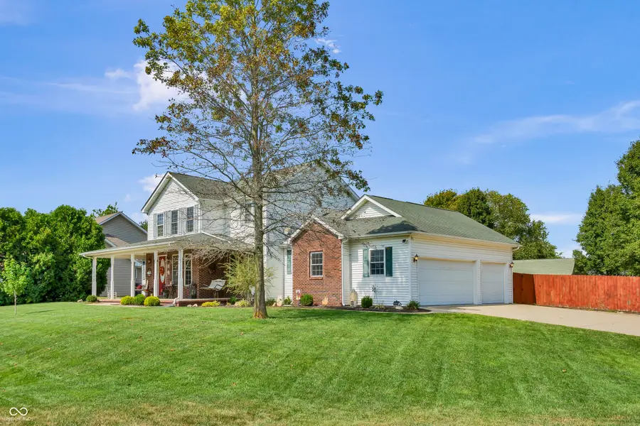 5522 River Birch Drive, Columbus, IN 47201 - #3