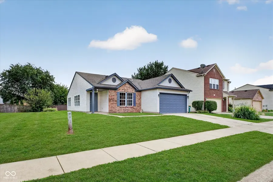 2203 Summerfield Drive, Plainfield, IN 46168 - #2