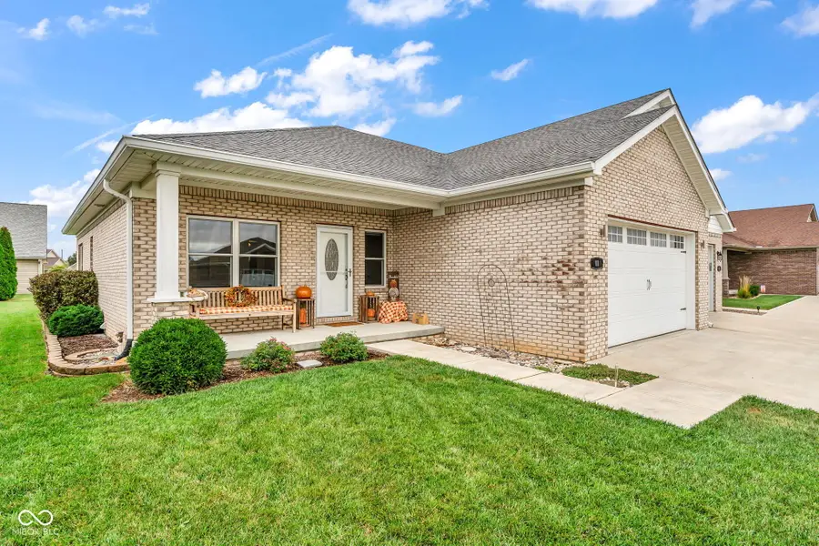 11 Bridge Hampton Drive, Crawfordsville, IN 47933 - #2