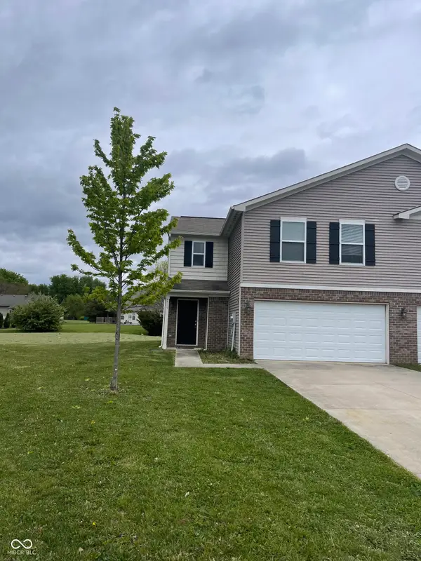 2005 Falcon Court, Franklin, IN 46131