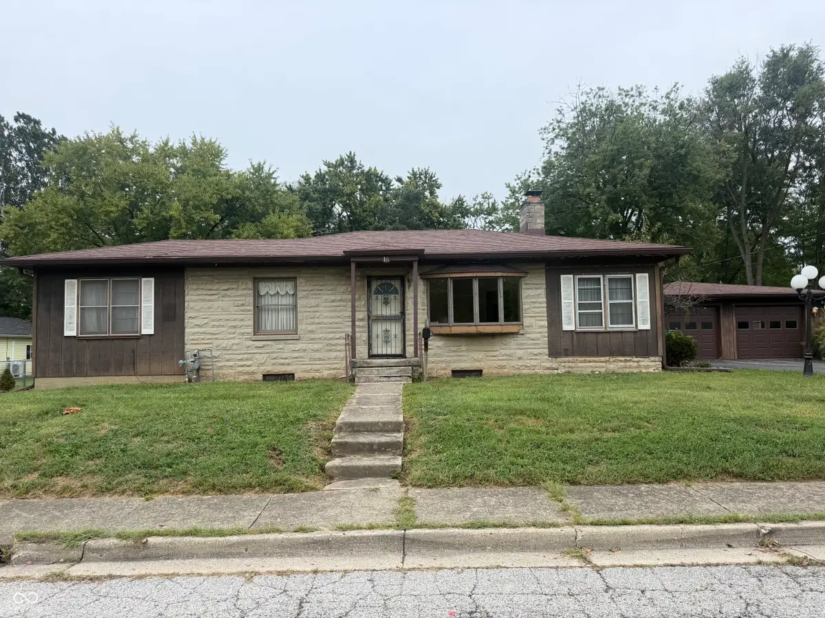 16 Lincoln Avenue, Brownsburg, IN 46112 - #1