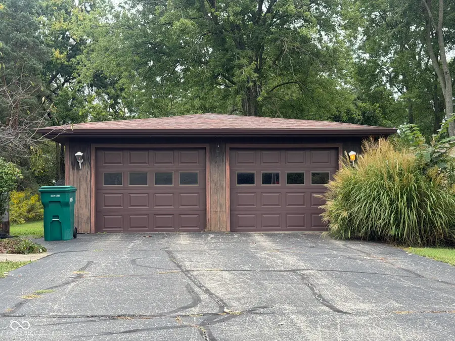 16 Lincoln Avenue, Brownsburg, IN 46112 - #3