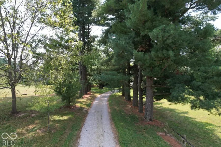 11129 E Co Rd 500 N, Seymour, IN 47274 - #3