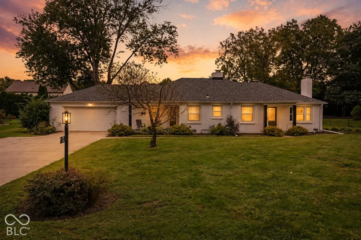 936 Sunset Drive, Anderson, IN 46011 - #1