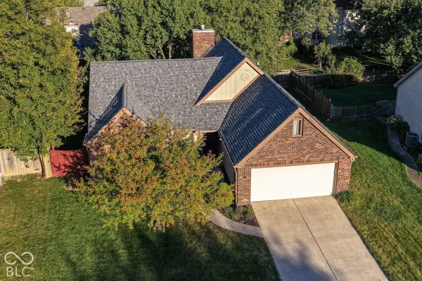 8823 Wintergreen Way, Indianapolis, IN 46256