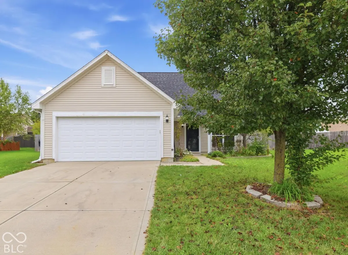 6489 Enclave Court, Greenwood, IN 46143 - #1