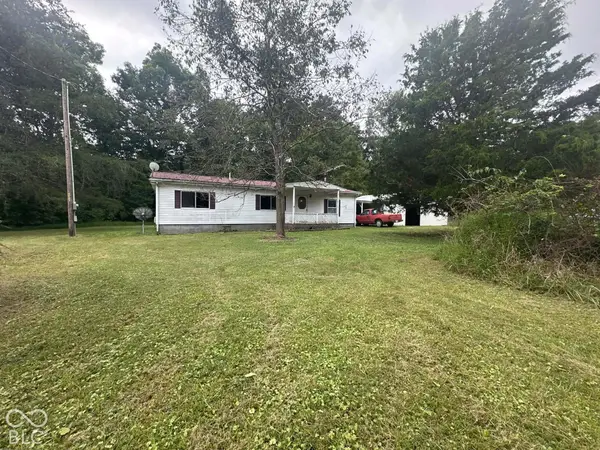 407 Country Lake Road, Underwood, IN 47177