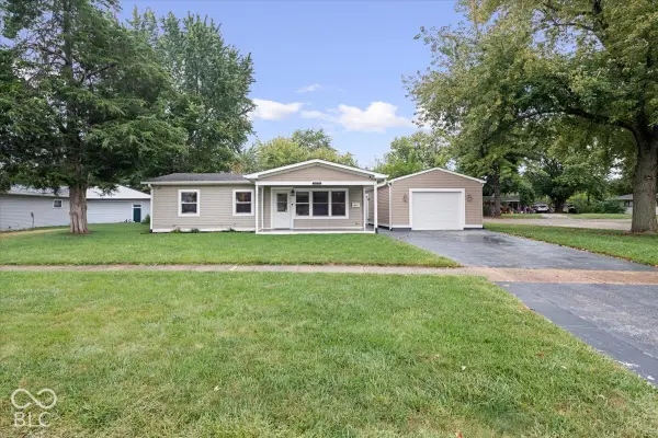 1 Edwin Court, Indianapolis, IN 46222
