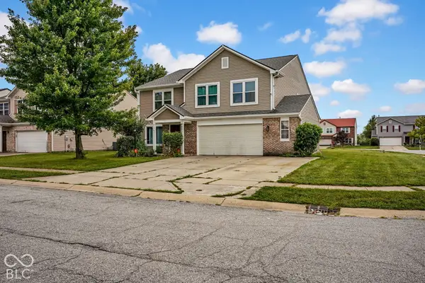 7807 Fox Glen Drive, Indianapolis, IN 46239