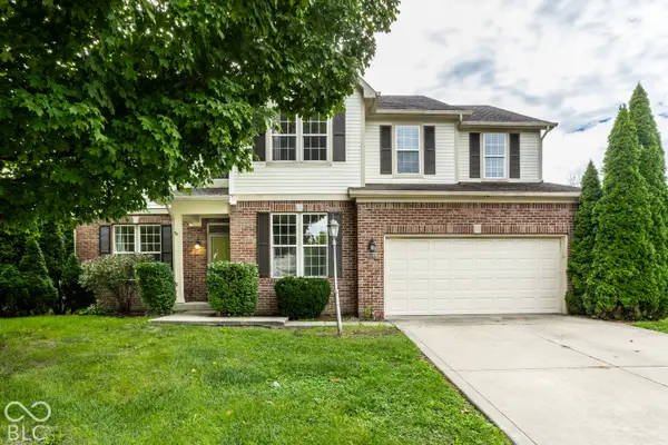 6843 Thousand Oaks Lane, Indianapolis, IN 46214