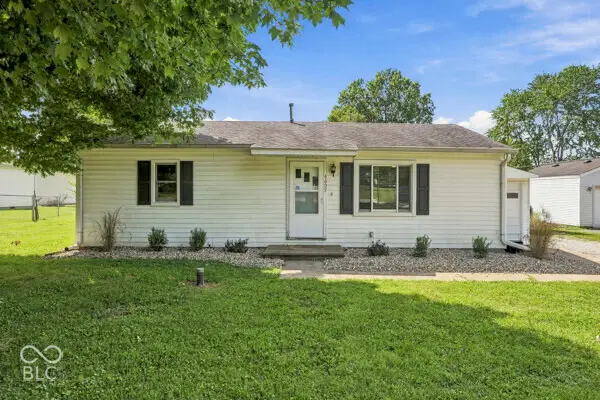 4609 Shelbyville Road, Indianapolis, IN 46237