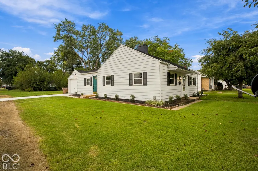 2917 15th Street, Columbus, IN 47201 - #3