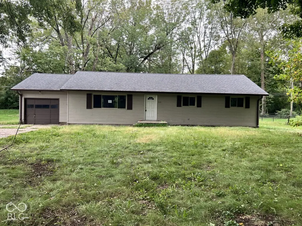 717 E Kessler Boulevard, Greensburg, IN 47240 - #1