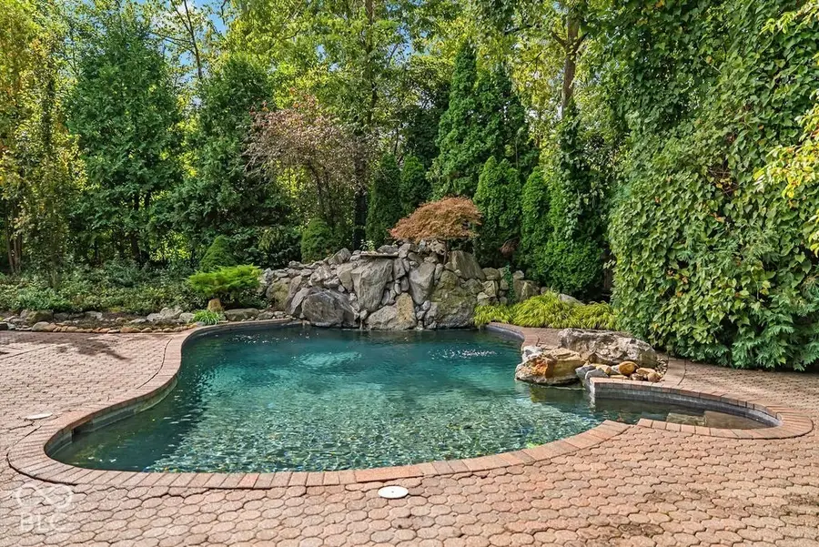 11467 Woods Bay Lane, Indianapolis, IN 46236 - #2