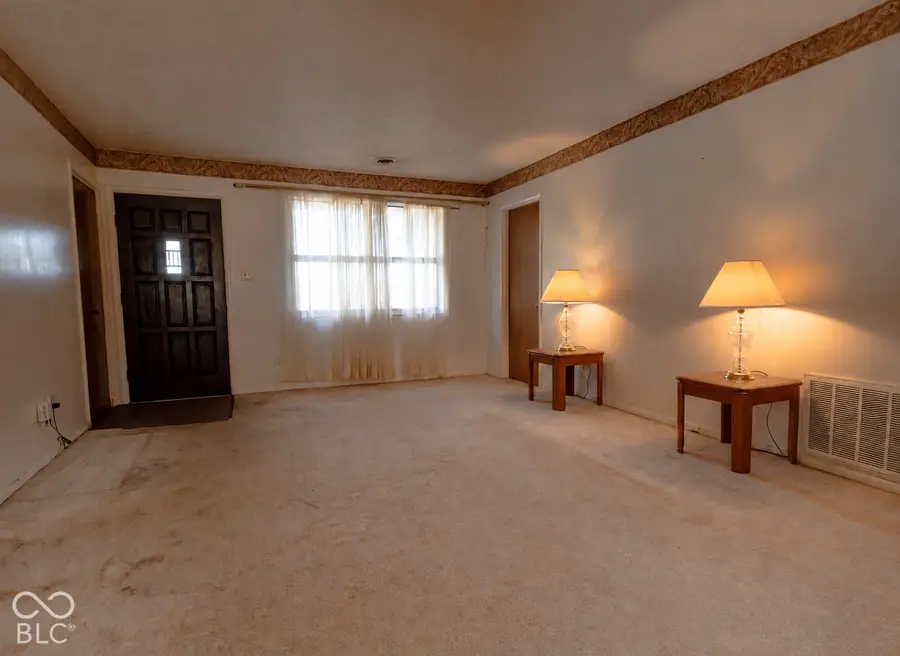 1231 E New Road, Greenfield, IN 46140 - #3