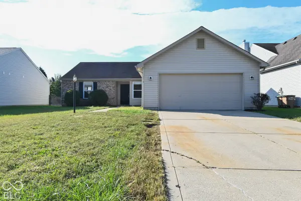 2265 Lakecrest Drive, Columbus, IN 47201