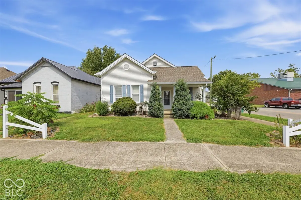 834 E Main Street, Greensburg, IN 47240 - #1