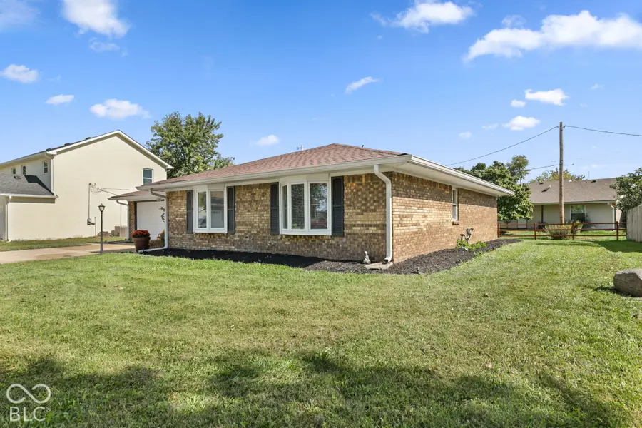 209 Pinedale Drive, Whiteland, IN 46184 - #3