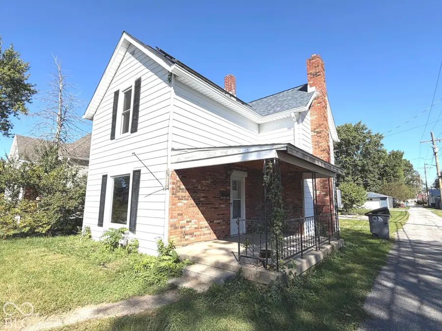 820 W 9th Street, Rushville, IN 46173 - #2