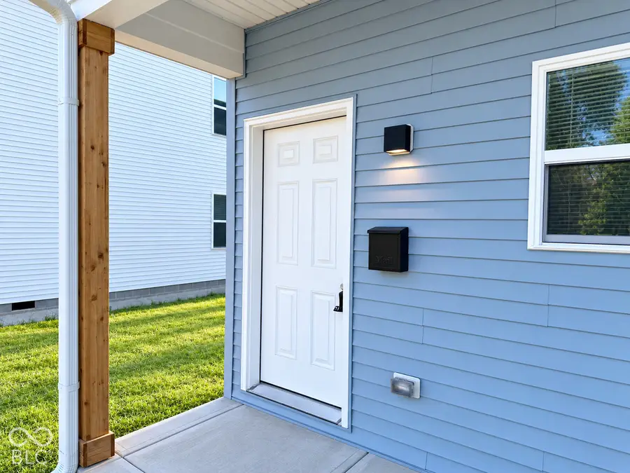 17 W Arizona Street, Indianapolis, IN 46225 - #2