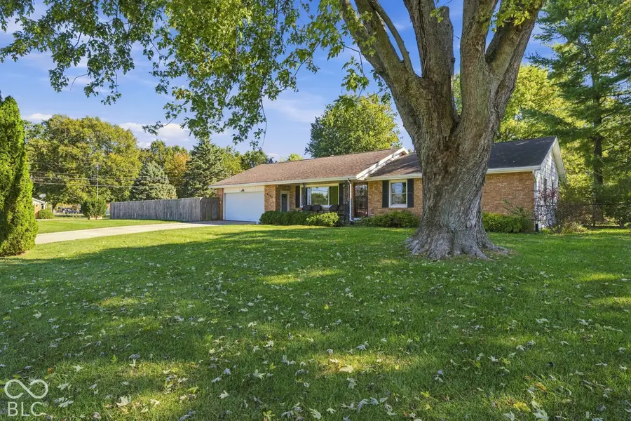 5300 S Breezewood Drive, Muncie, IN 47302 - #2