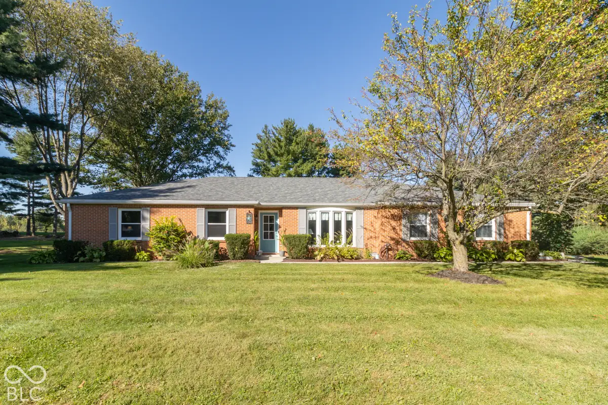 111 Fairfield Lane, Pendleton, IN 46064 - #1