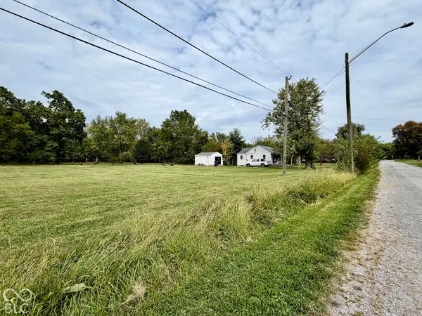 7514 E Woodlawn Avenue, Indianapolis, IN 46239