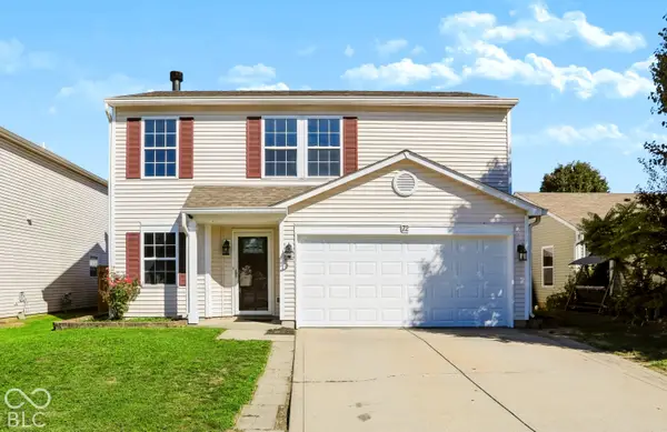 72 Winterwood Drive, Greenwood, IN 46143