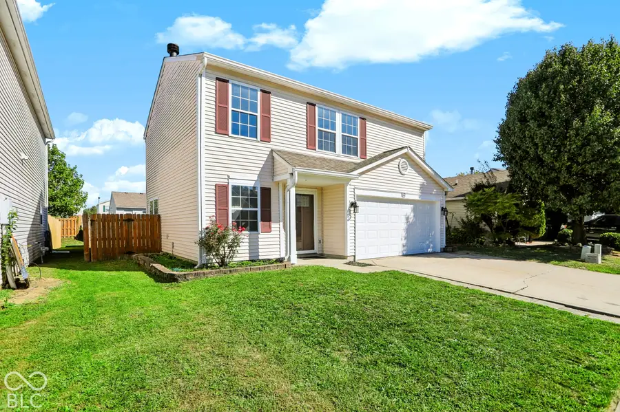 72 Winterwood Drive, Greenwood, IN 46143 - #2