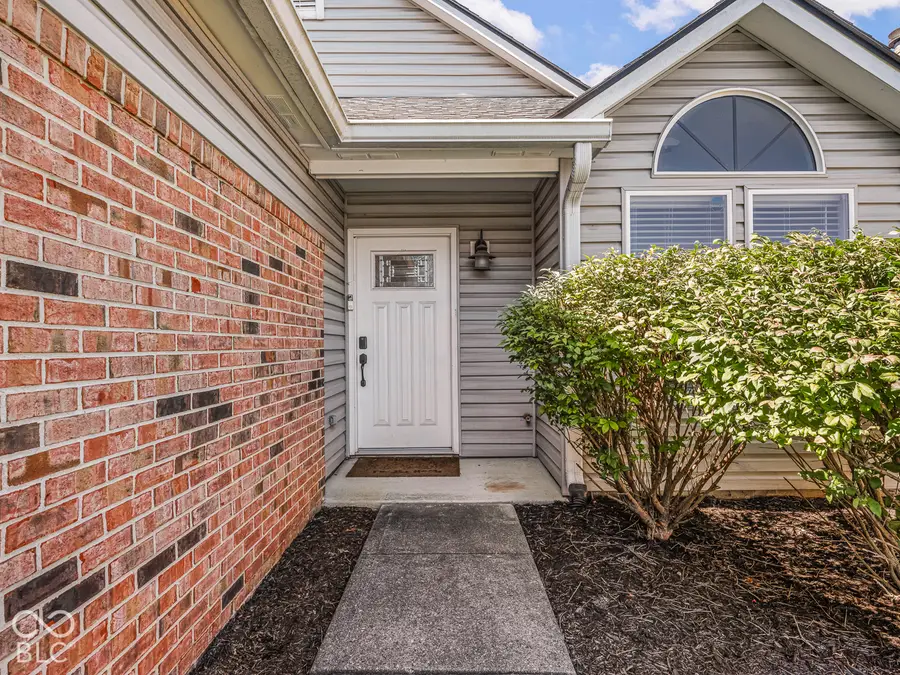 9236 Steeplechase Drive, Indianapolis, IN 46250 - #2