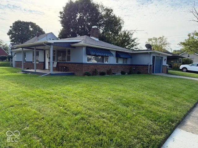 301 E 37th Street, Anderson, IN 46013 - #2