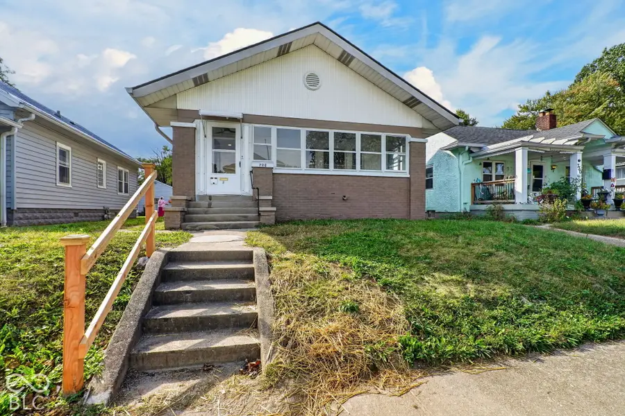 726 N Chester Avenue, Indianapolis, IN 46201 - #2