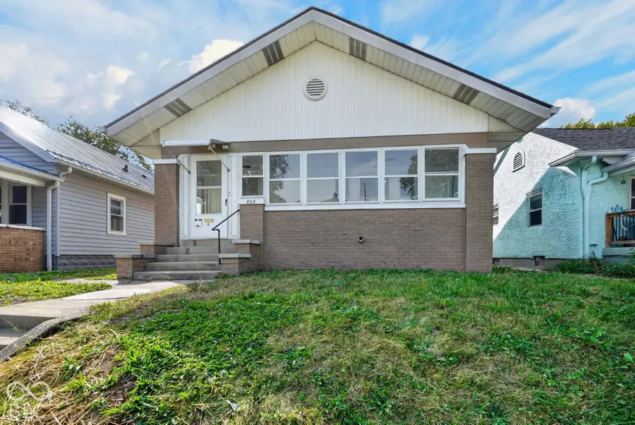726 N Chester Avenue, Indianapolis, IN 46201 - #3