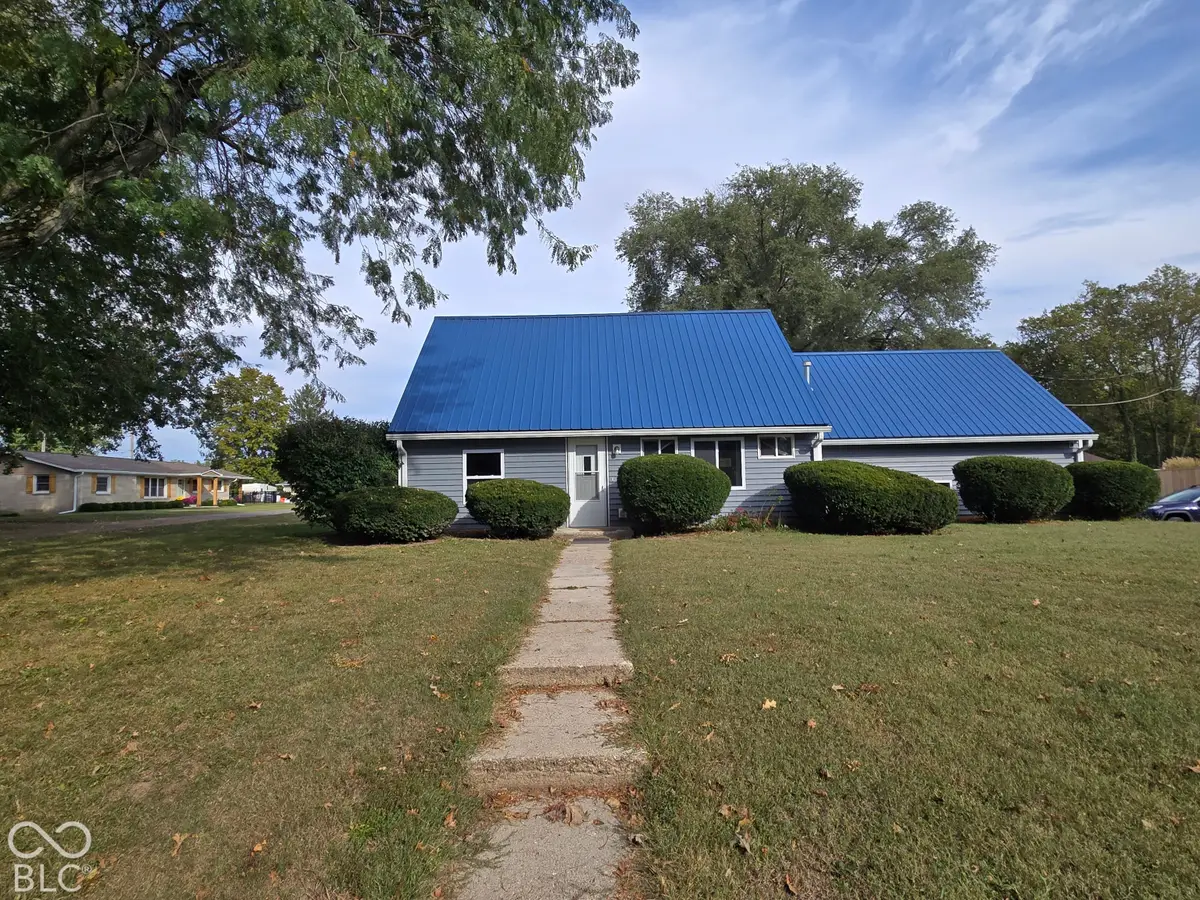 145 S Hill Avenue, Knightstown, IN 46148 - #1
