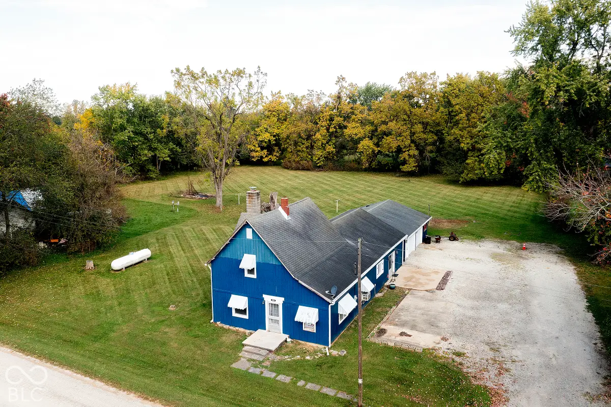 9440 Rosston Avenue, Zionsville, IN 46077 - #1
