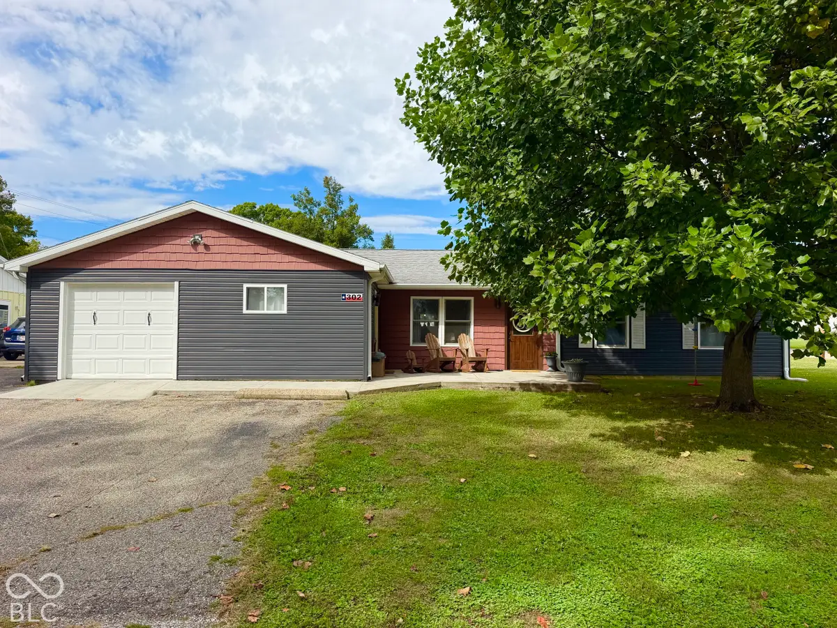 302 Marion Boulevard, Covington, IN 47932 - #1