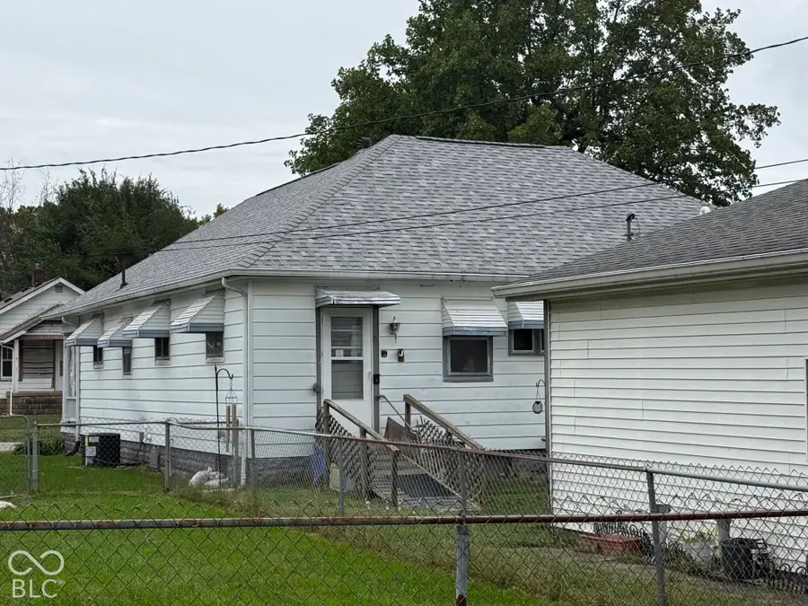 515 W Mechanic Street, Shelbyville, IN 46176 - #2