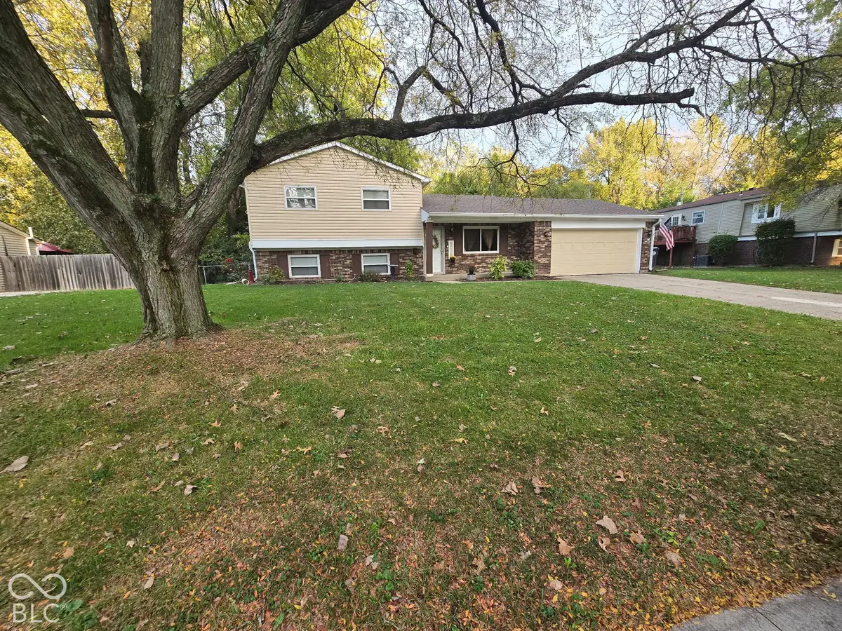 969 Stonegate, Greenwood, IN 46142 - #1