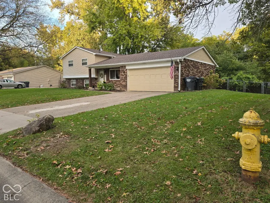 969 Stonegate, Greenwood, IN 46142 - #2