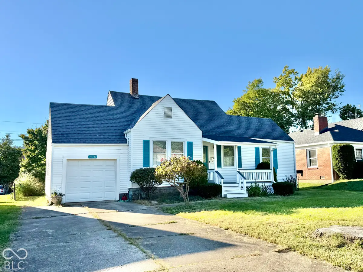 615 Chestnut Street, Anderson, IN 46012 - #1