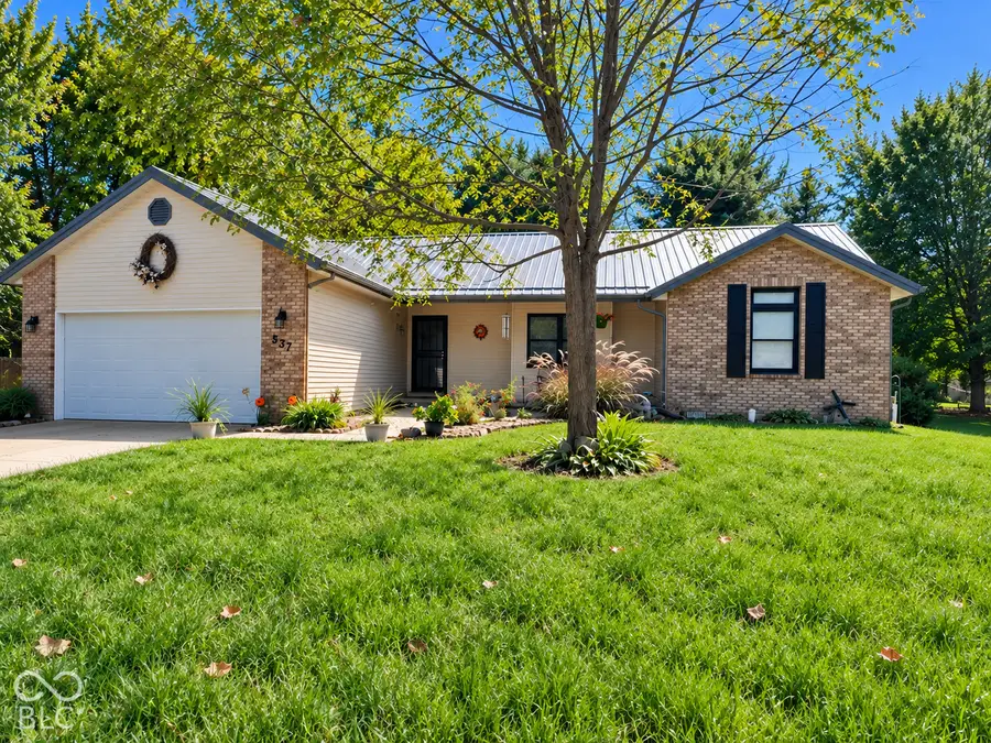537 S Birch Street, Ellettsville, IN 47429 - #2