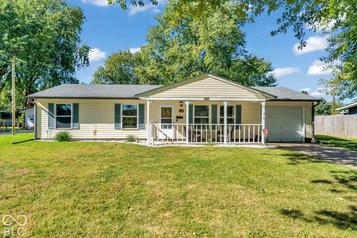 902 Sweetbriar Avenue, Whiteland, IN 46184 - #1