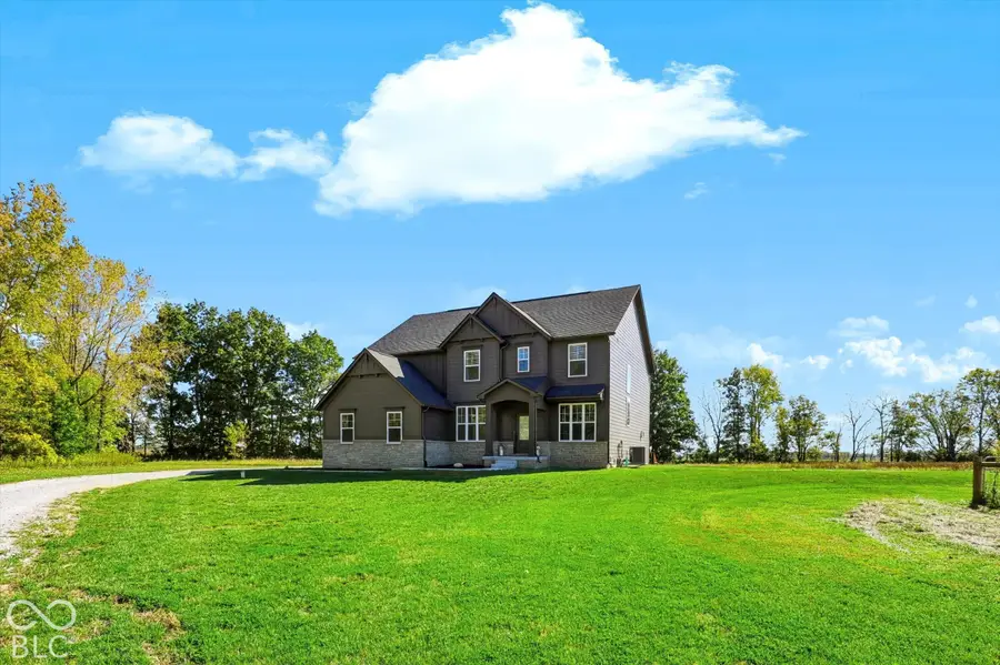 1385 S County Road 1100 E, Zionsville, IN 46077 - #2