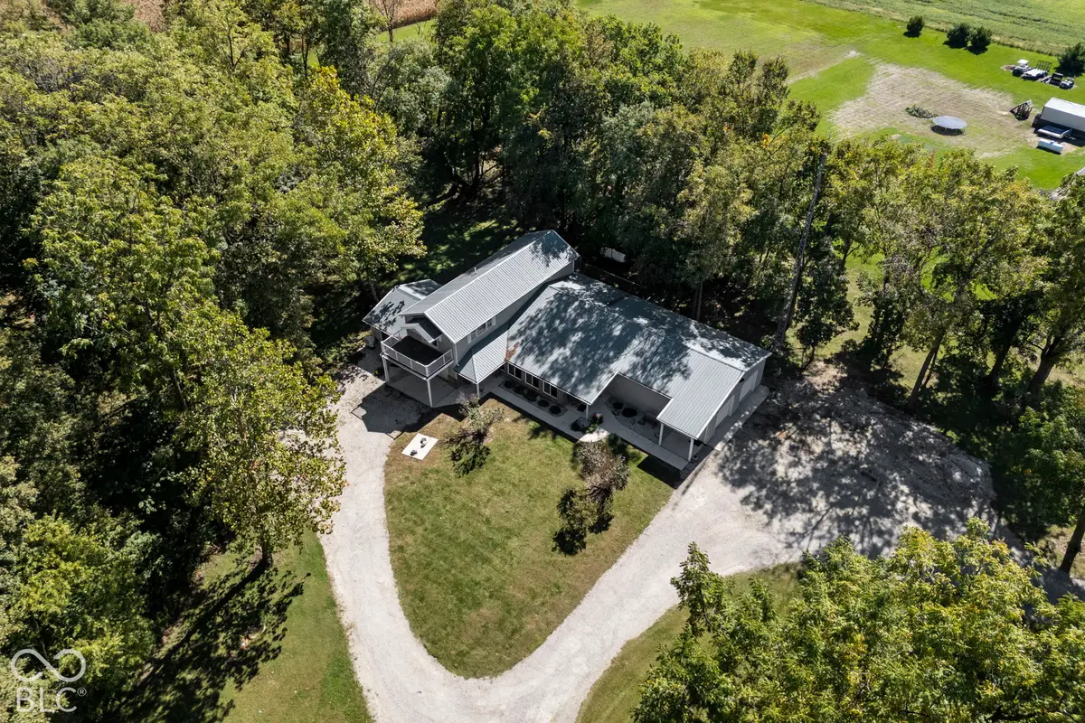 3219 N 1100 W, Kempton, IN 46049 - #1