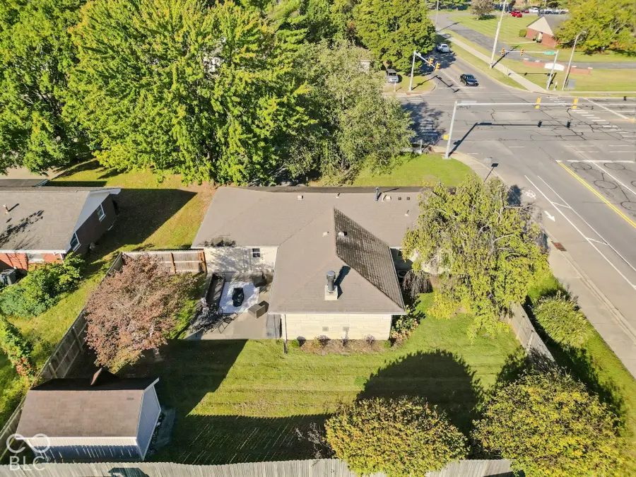 3439 Central Avenue, Columbus, IN 47203 - #2