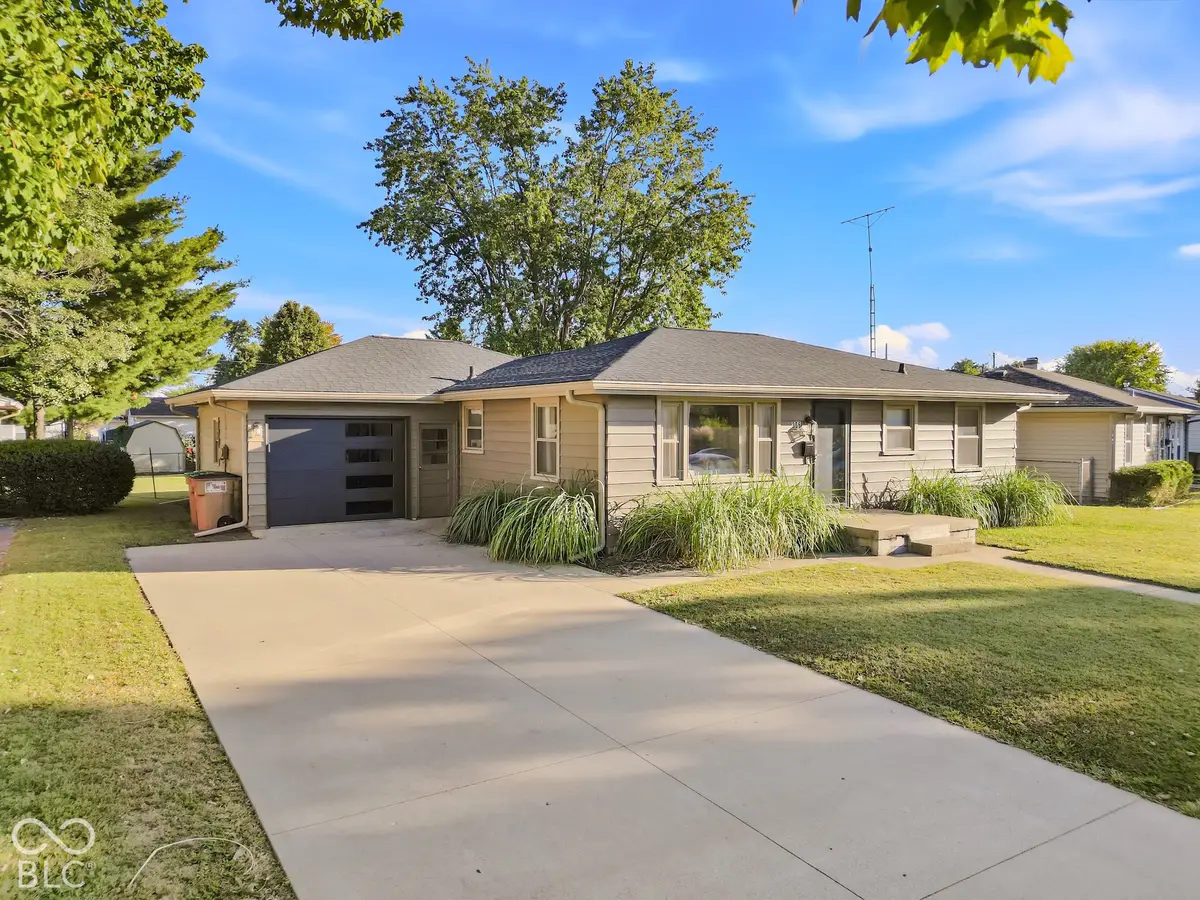 385 S Brooks Street, Columbus, IN 47201 - #1