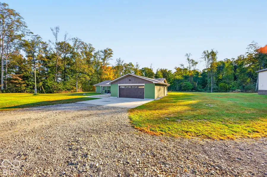 7853 N County Road 1200 E, Seymour, IN 47274 - #2