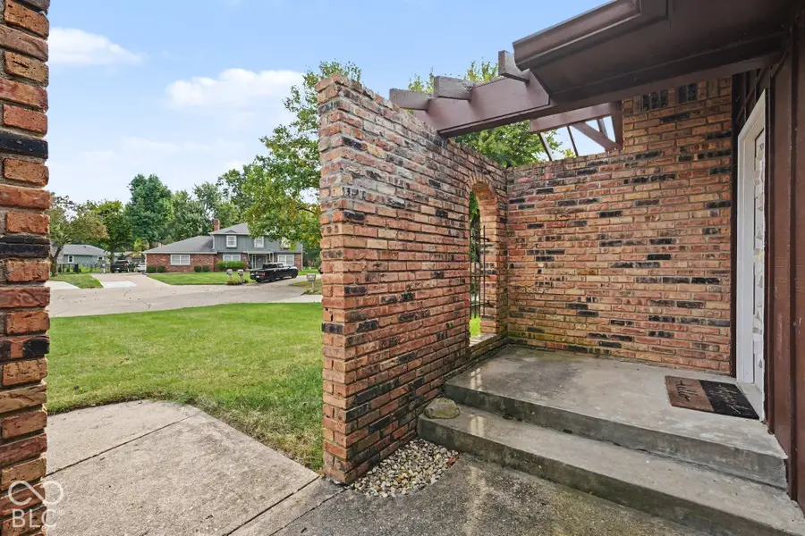 6916 White Pines Court, Indianapolis, IN 46217 - #2