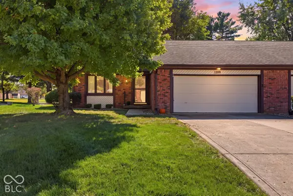 1209 Ruby #H-2, Shelbyville, IN 46176